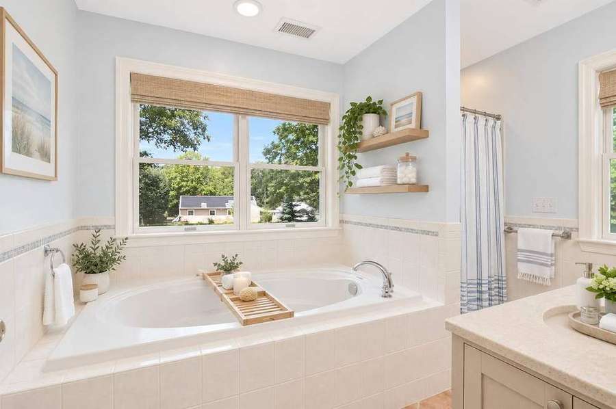Bathroom — staging concept