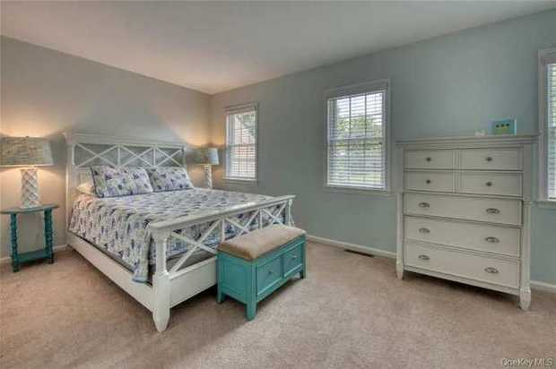 770 Chablis Path photo 11